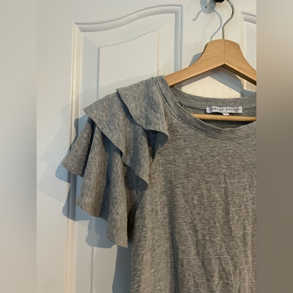 English Factory | Ruffled Shoulder Mixed Media Gray Tee Size Small - Picture 6 of 6